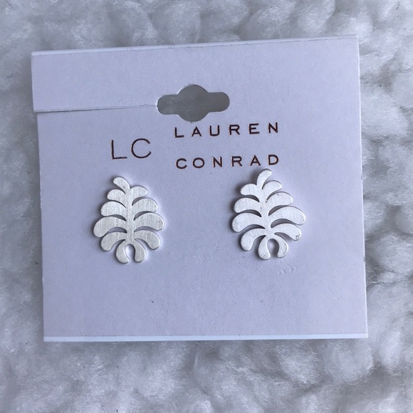 LC Lauren Conrad Silver Tone Fern Nickel Free - Picture 2 of 4